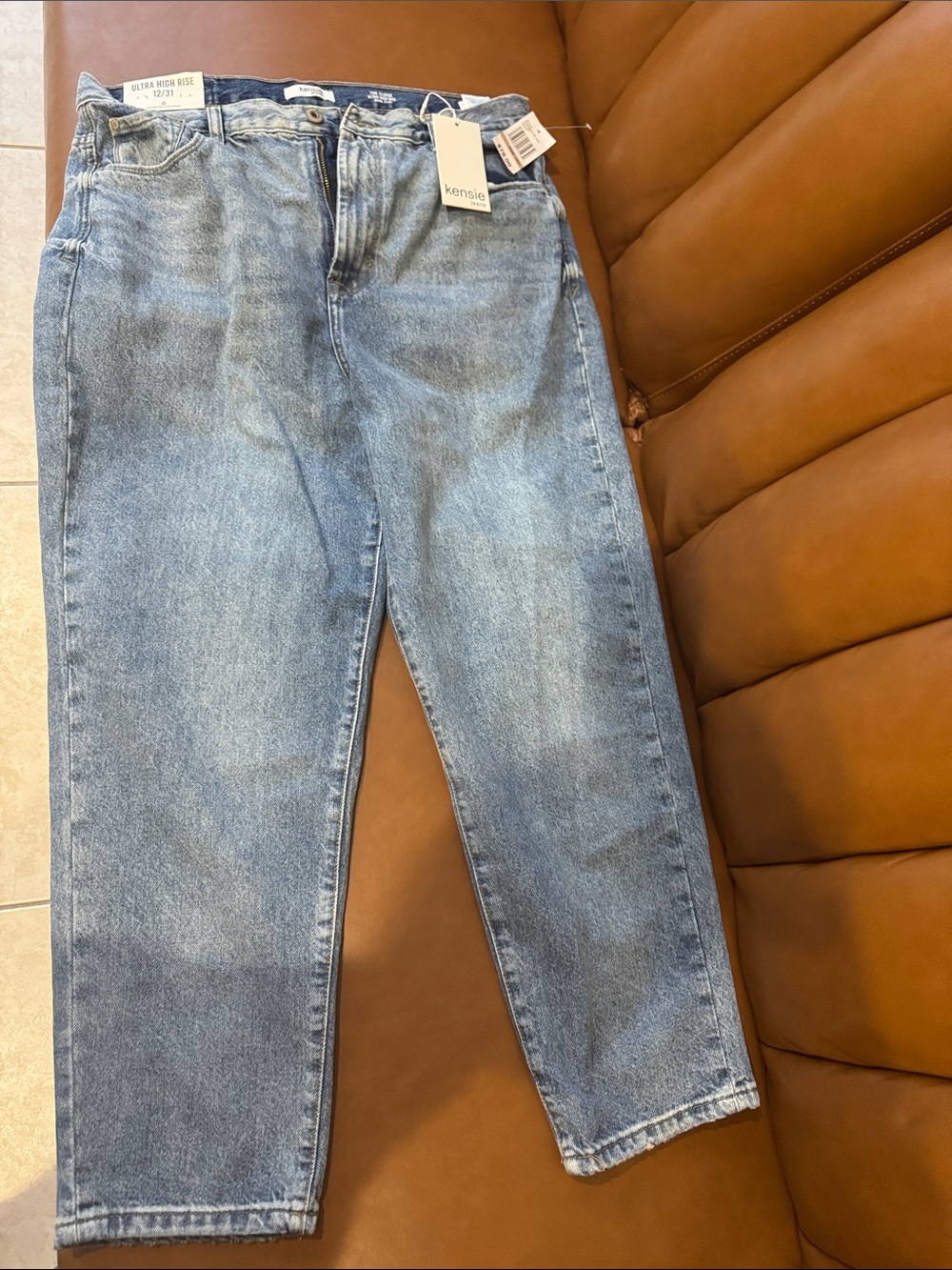 NWT Kensie The Eloise Ultra High Rise Mom Jeans Size 12/31